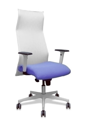 Sillón Sahuco blanco bali azul claro brazos blancos base blanca ruedas parqué 65mm