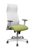 Sillón Sahuco blanco bali verde oliva brazos blancos base blanca ruedas parqué 65mm