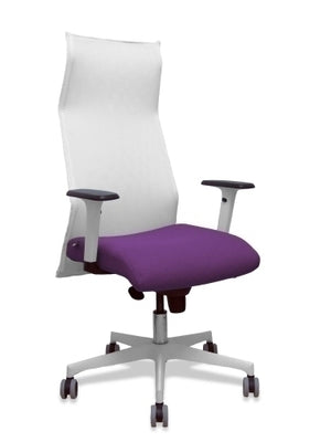 Sillón Sahuco blanco bali morado brazos blancos base blanca ruedas parqué 65mm
