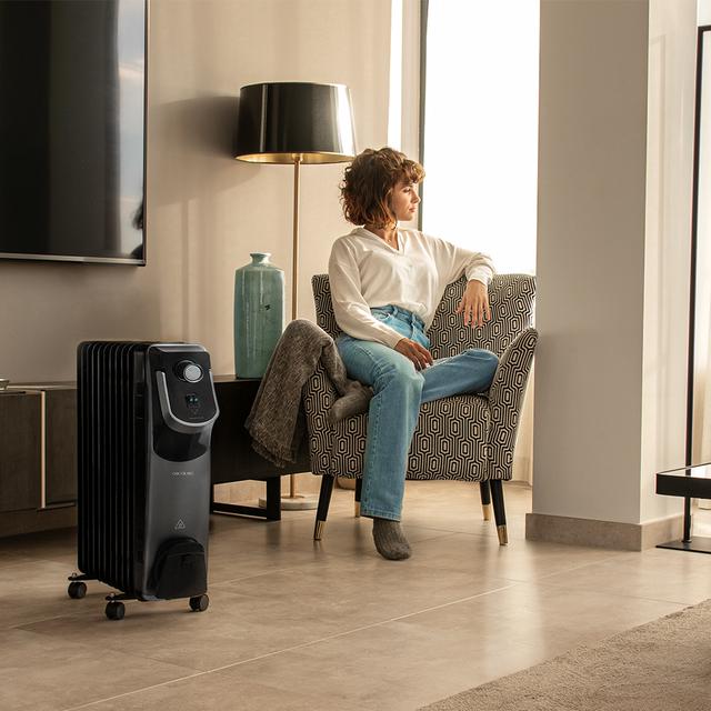 Radiador de aceite Cecotec ReadyWarm 11000 Space 360 Black
