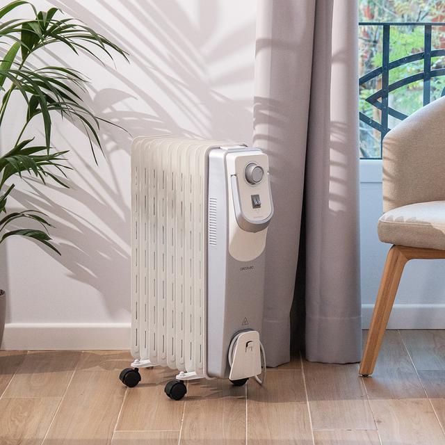Radiador de aceite Cecotec ReadyWarm 9000 Space 360