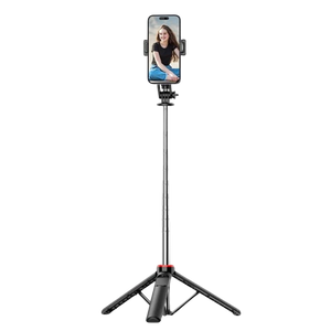 Palo Selfie C13D con Led, Trípode extensible 1.35m para Móviles y cámaras - con mando inalámbrico Negro