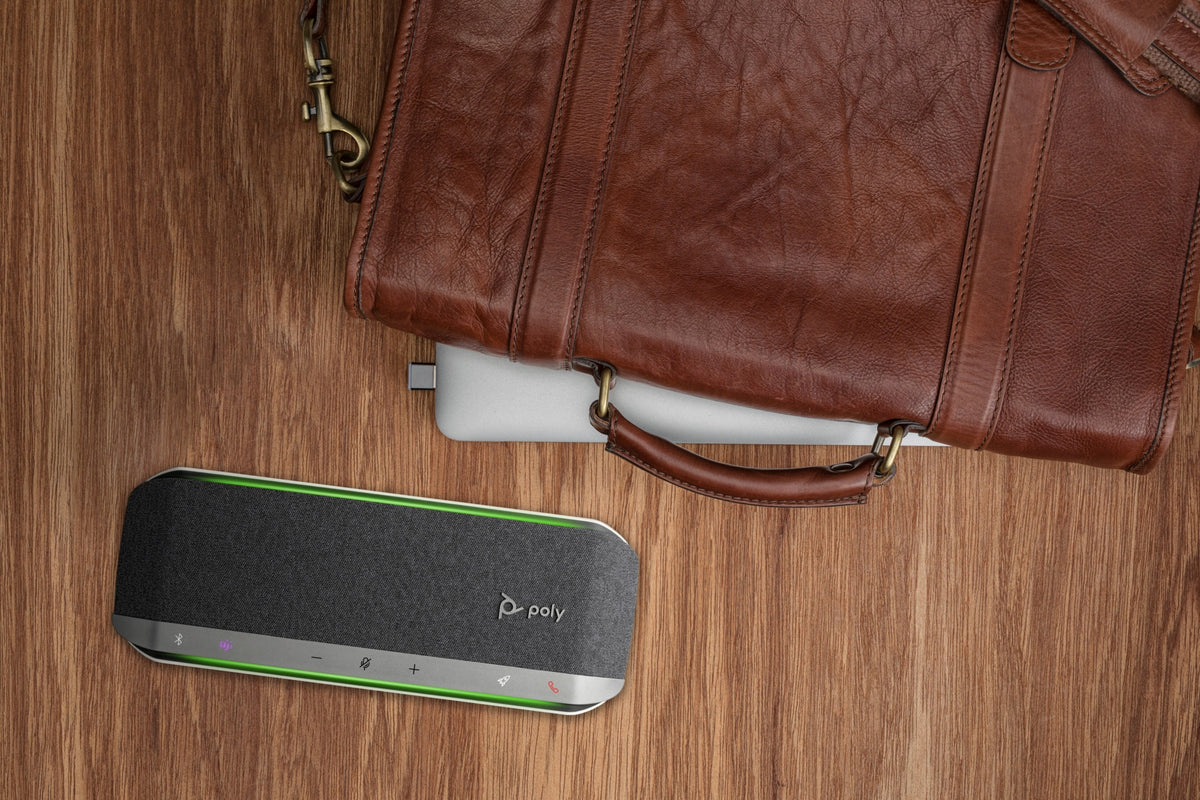 Altavoz manos libres USB-A y USB-C con certificación para Microsoft Teams Poly Sync 40+ y adaptador USB-A BT700